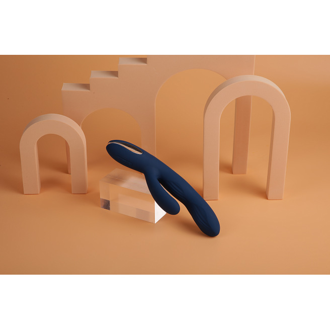 Svakom - Vibromasseur puissant à double tête à pulsations Aylin bleu foncé Svakom - Vibromasseur puissant à double tête à pulsations Aylin bleu foncé