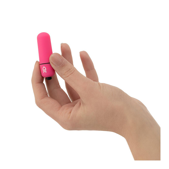 Love In The Pocket - Love Bullet Vibrante