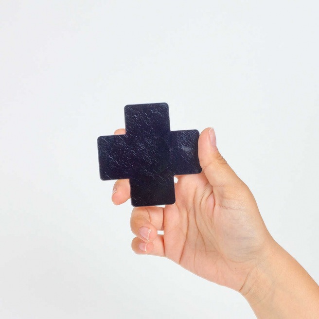 WOW LES SEINS ! Cache-tétons croix