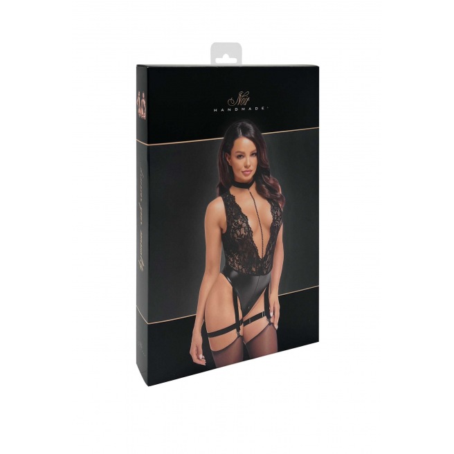 Body avec col, chaîne de perles et jarretière