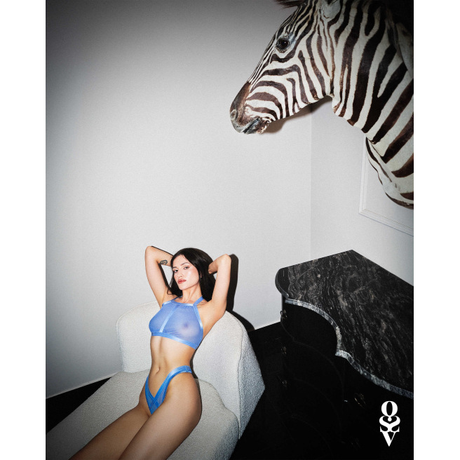 Haut et string Shaderi Haut et string Shaderi