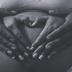 La grossesse et la sexualité : entre hormones, émotions et acrobaties imprévues La grossesse et la sexualité : entre hormones, émotions et acrobaties imprévues