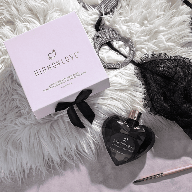 Peinture corporelle végétalienne au chocolat noir - 100 ml