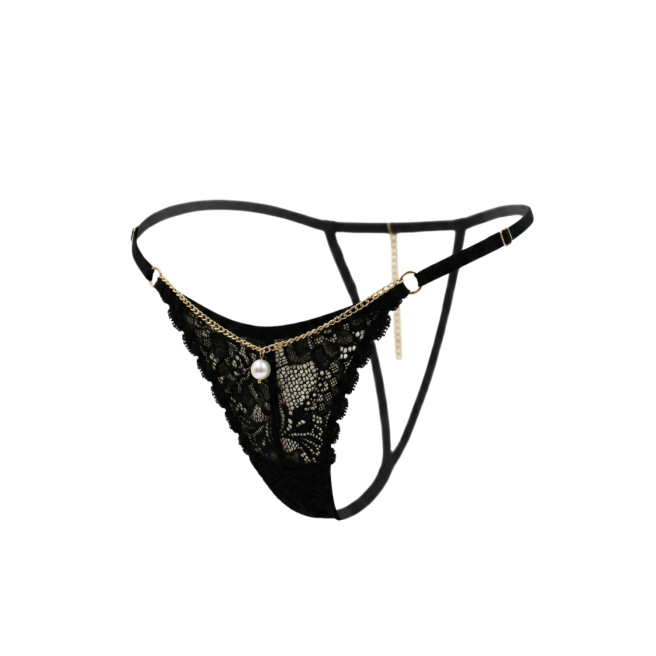 String noir en dentelle avec bijou et chaîne dorée