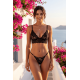 String noir en dentelle avec bijou et chaîne dorée